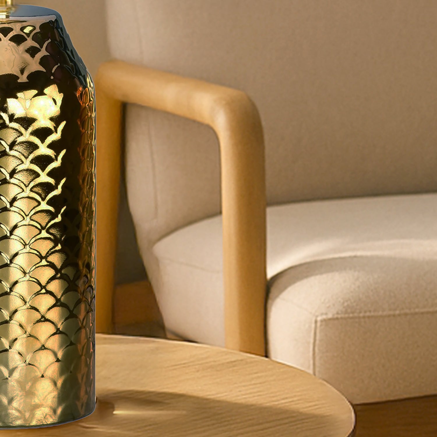 Scalloped Ceramic Base