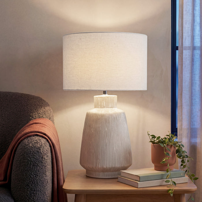 Urban Style Tayjete Ceramic Table Lamp – Cream