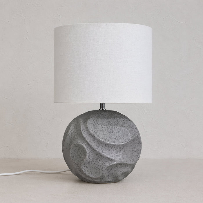 Urban Style Maia Ceramic Table Lamp – Slate