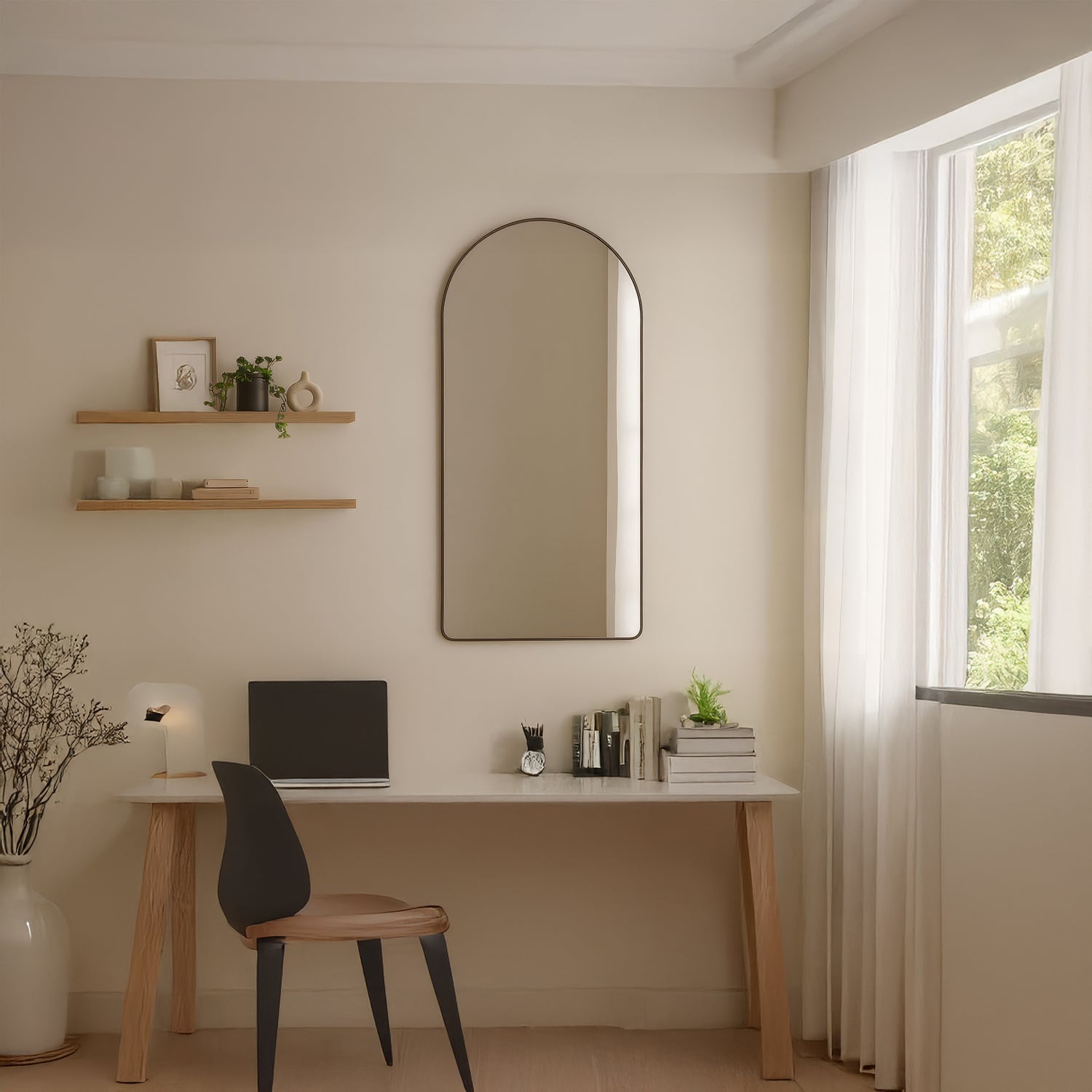 Versatile Décor Piece