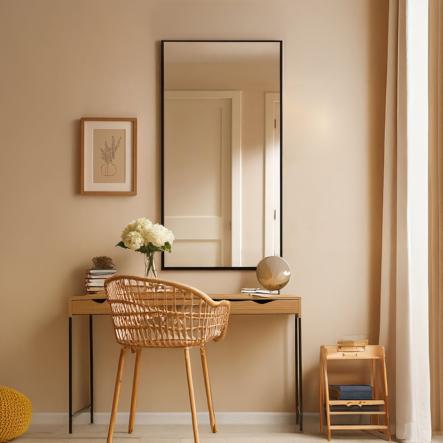 Versatile Décor Piece