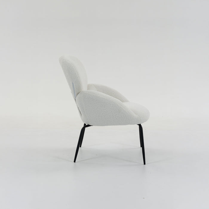 Boudoir Teddy Fleece Occasional Chair – White Living Room and Bedroom