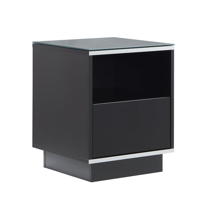 Titan Side Table Black by Tauris™ Blank Background Image