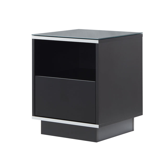 TITAN Side Table Black by Tauris™ Furniture > Tables > Accent Tables > End Tables HLS